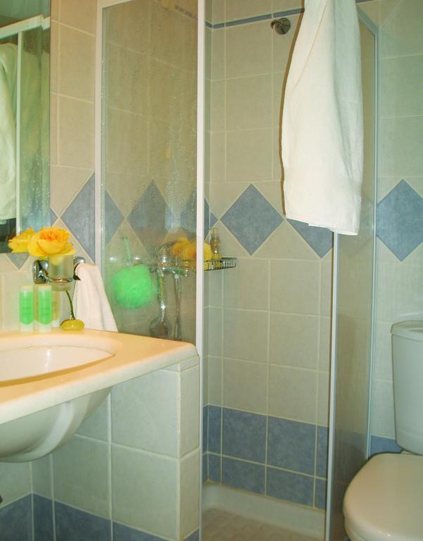 Hotel Florakis Livanátesz Szoba fotó
