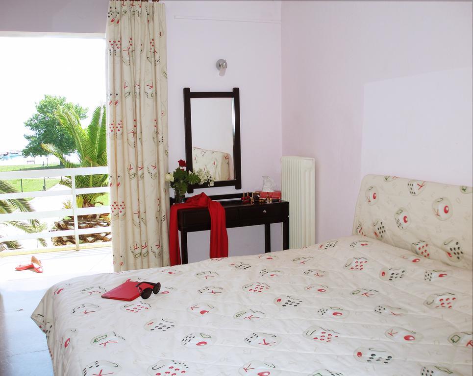 Hotel Florakis Livanátesz Szoba fotó