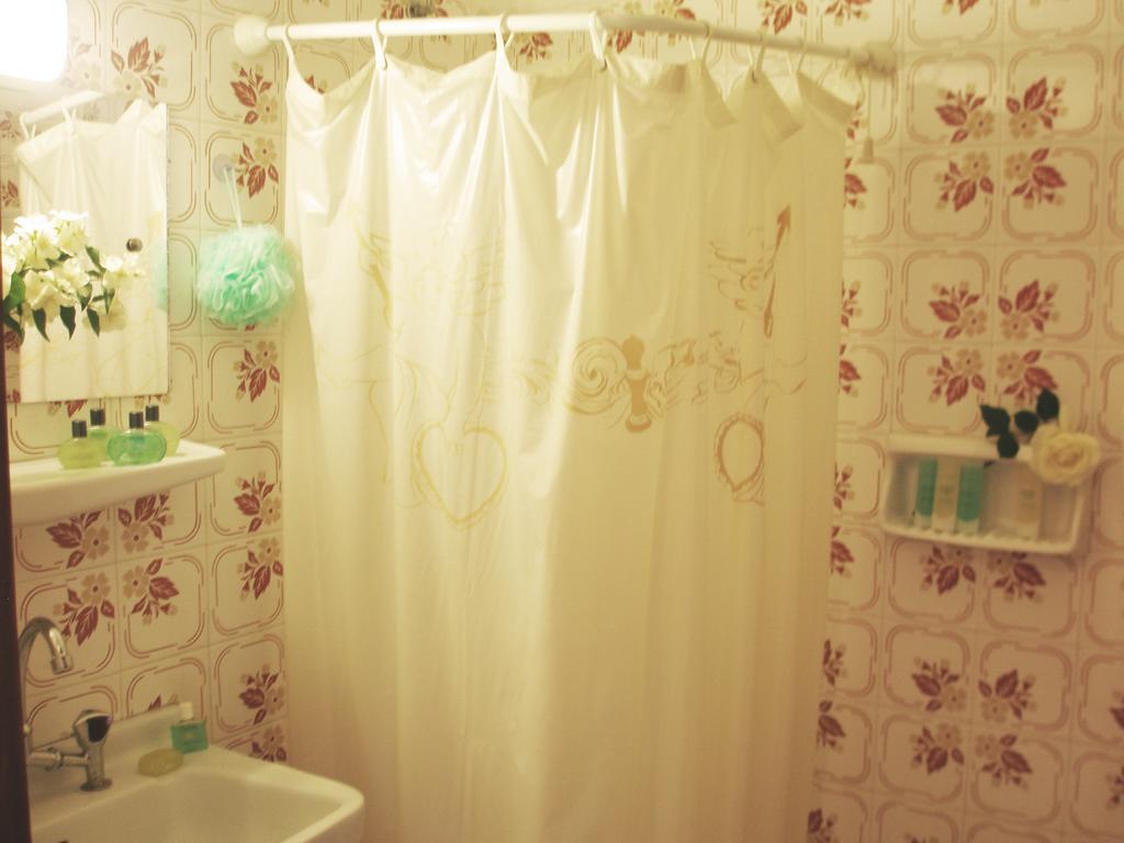 Hotel Florakis Livanátesz Szoba fotó
